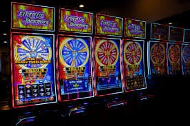 ak2 Live Casino